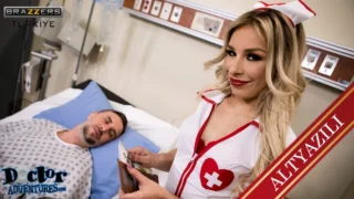 Üvey Kızına Güneş Kremi Sürüyor Türkçe Altyazılı Porno